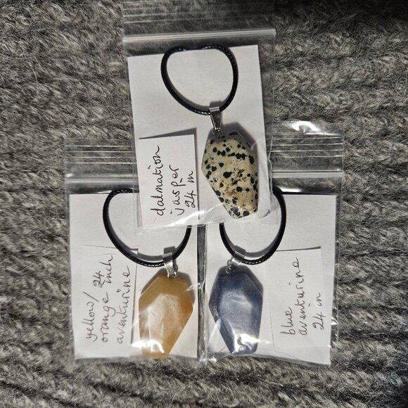 1 coffin gemstone/crystal pendant, 3 to choose from, black cord, new - Picture 2 of 4